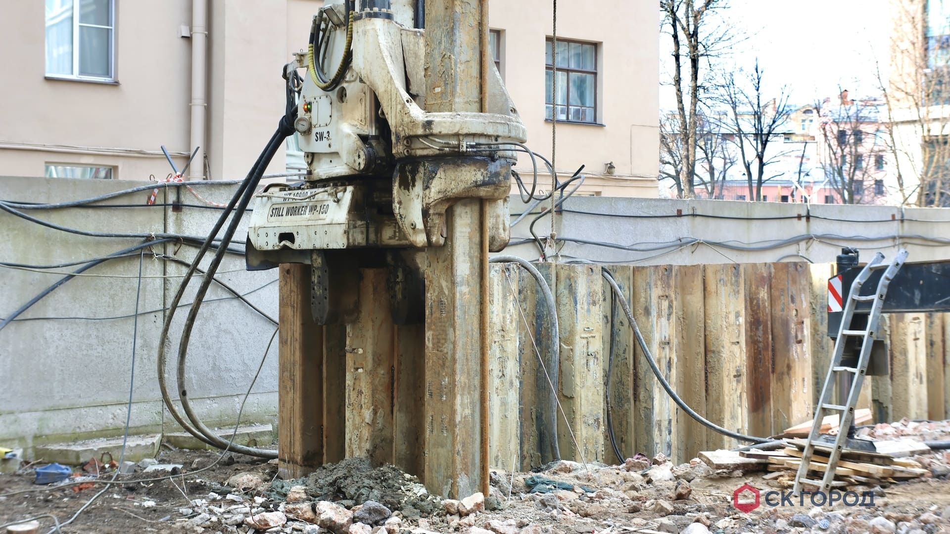 Статическое вдавливание шпунта: тишина, точность и ответственность в городе